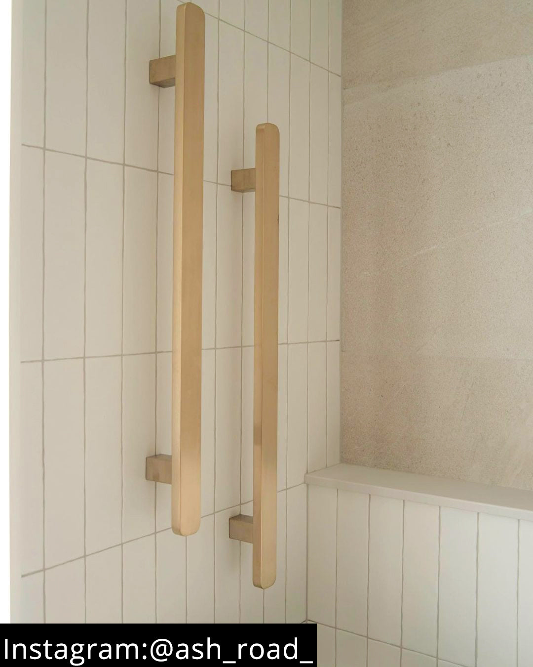 CODE PURE SQUARE VERTICAL HEATED RAIL