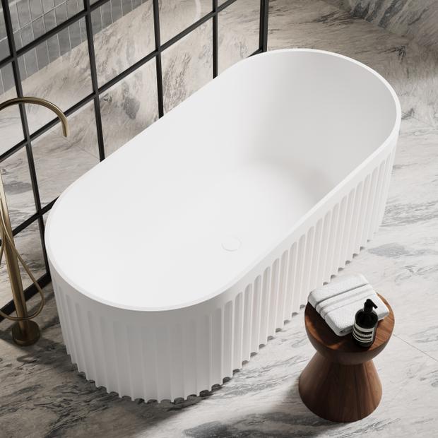 Laurel_FS_1700__bath_5_size_medium_2953f898-703c-4725-80c1-b2b252bd2228.jpg