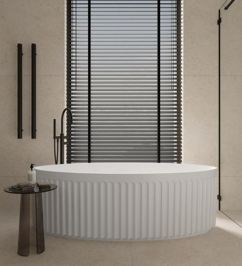 Laurel_oval_bath_View02_size_medium_d397fe02-09ac-4e39-9477-433bbbdc83b4.jpg
