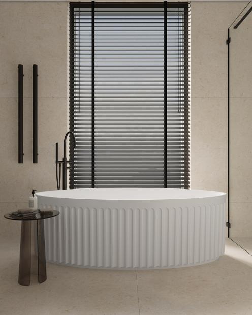 LAUREL 1800 OVAL FREESTANDING BATH - MATTE WHITE