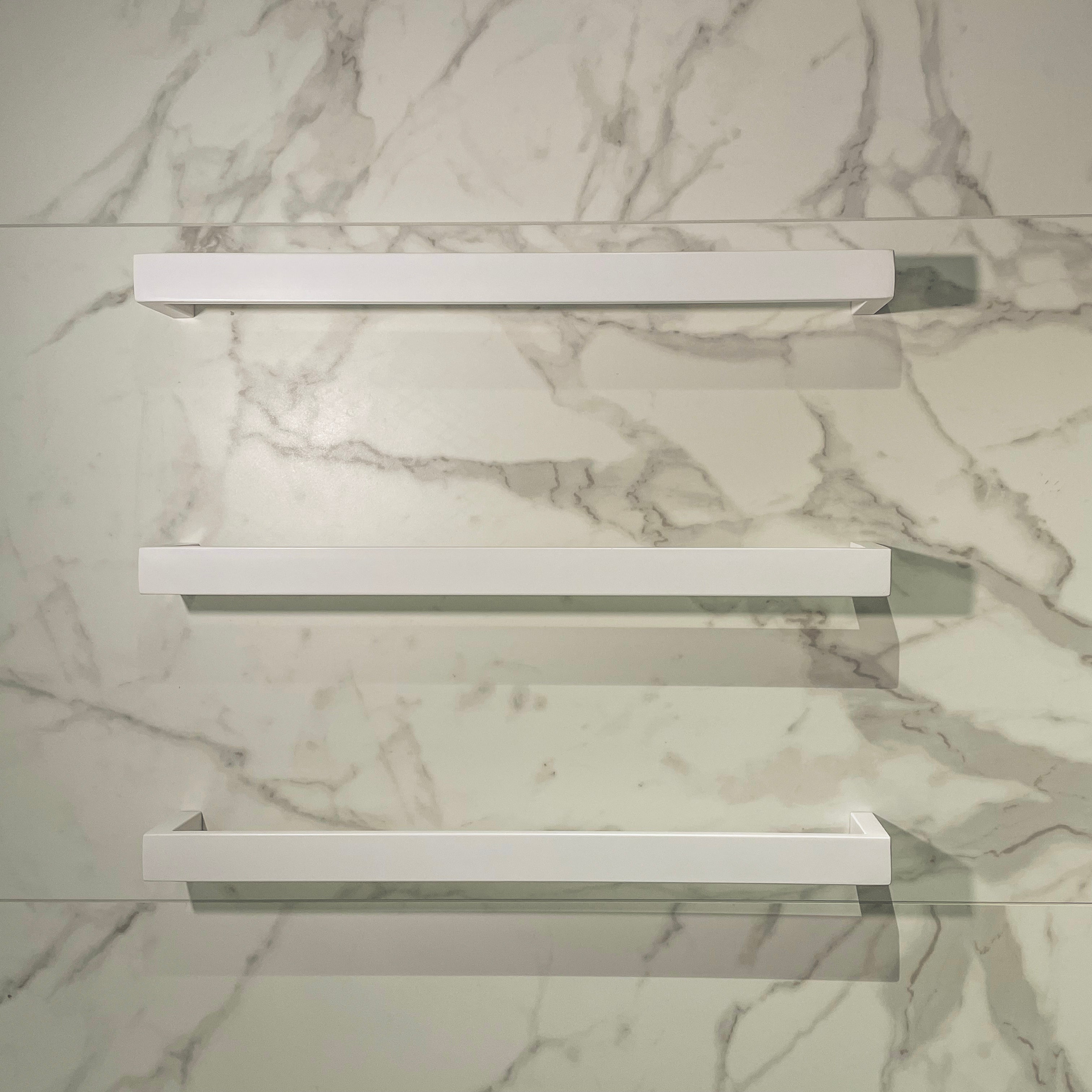 ode-montana-single-bar-heated-towel-rail-matte-white