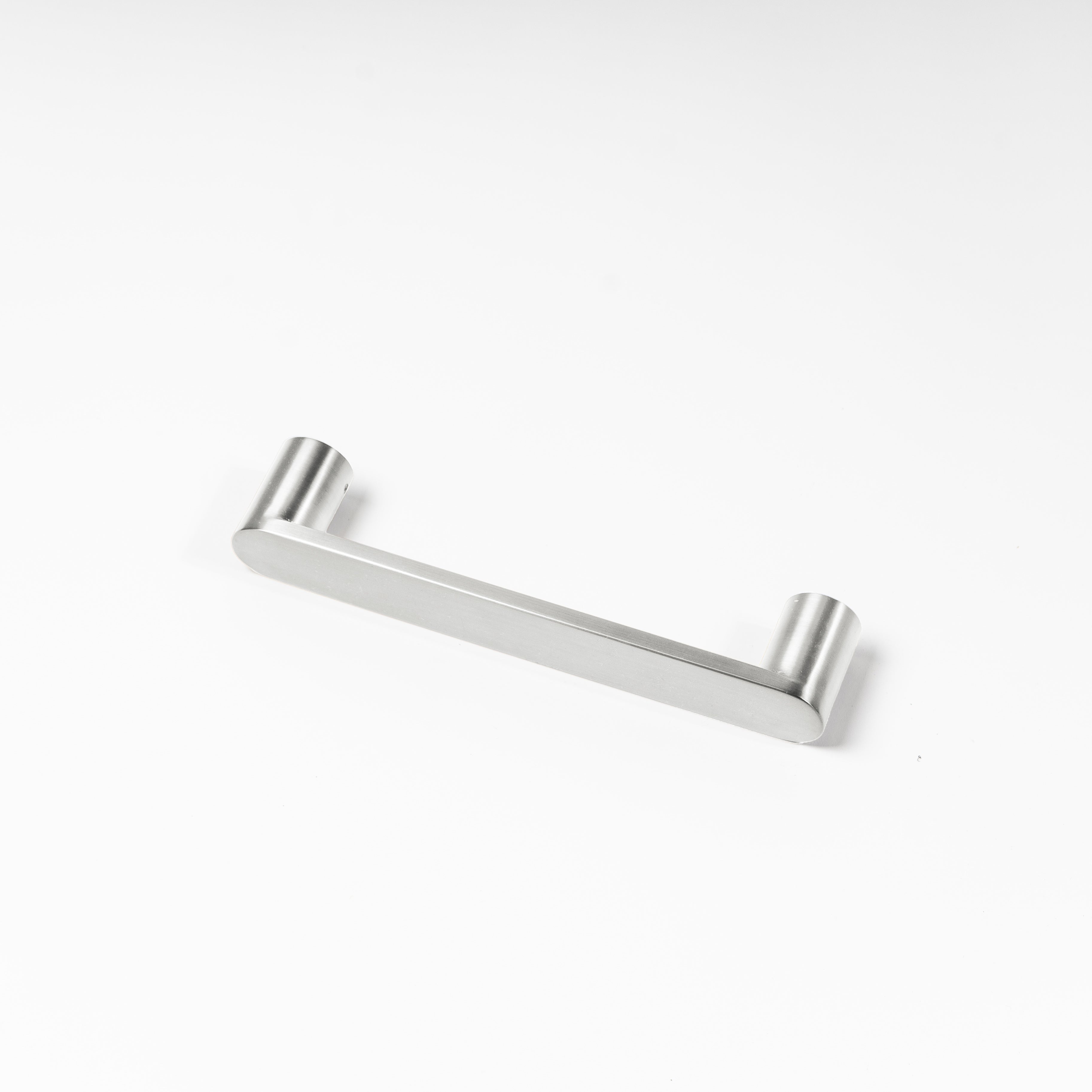 code-lamone-heated-towel-rail-298-chrome